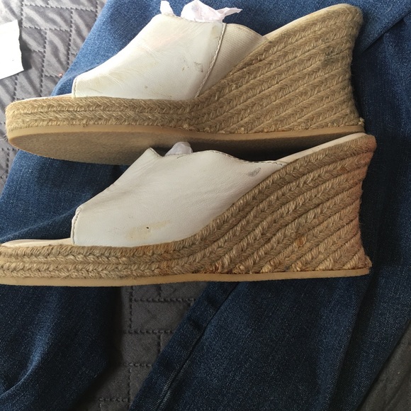 Apostrophe - Picture 2 of 6